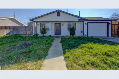 8822 Globe Avenue, Dos Palos, CA 93620 - Photo 1
