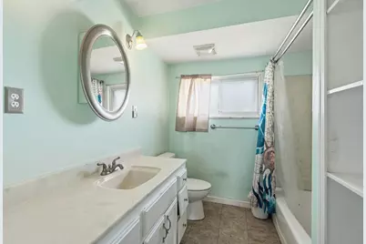 6613 Demaret Drive, Sacramento, CA 95822 - Photo 19