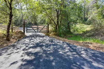 2000 Ponderosa Way, Weimar, CA 95713 - Photo 37