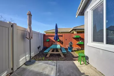 4000 Hovnanian Drive, Sacramento, CA 95834 - Photo 53