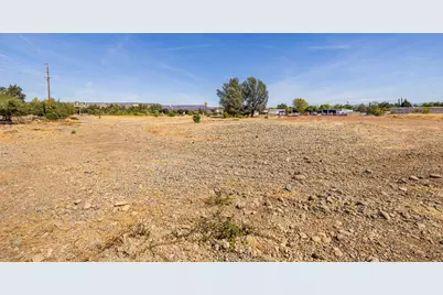 1450 Feather River Boulevard, Oroville, CA 95965 - Photo 27