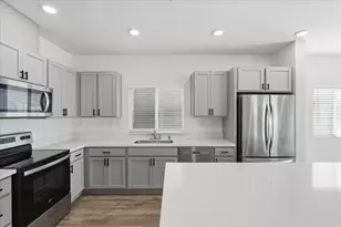 8836 Nobleboro Wy, Elk Grove, CA 95758 - Photo 11