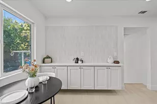 1630 Shirley Dr, Sacramento, CA 95822 - Photo 11