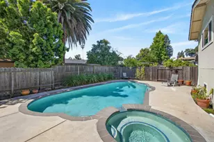 238 Jennifer Cir, Roseville, CA 95678 - Photo 17