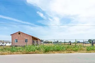 2803 Sharon Blvd, Madera, CA 93638 - Photo 29