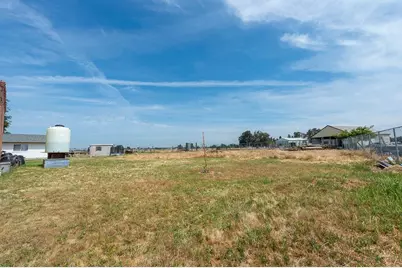 2803 Sharon Boulevard, Madera, CA 93638 - Photo 27
