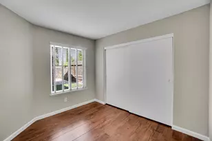 8001 Benz Ct, Sacramento, CA 95828 - Photo 29