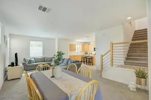 7835 Zaragoza walk, Sacramento, CA 95823 - Photo 11