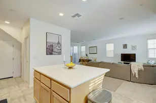 7835 Zaragoza walk, Sacramento, CA 95823 - Photo 15