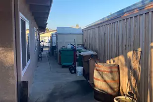 2414 Modoc Way, Lodi, CA 95242 - Photo 17