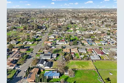 1928 S Olive Avenue, Stockton, CA 95215 - Photo 51