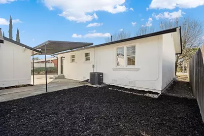 1928 S Olive Avenue, Stockton, CA 95215 - Photo 31