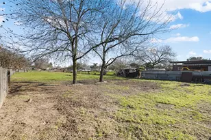 1928 S Olive Ave, Stockton, CA 95215 - Photo 41