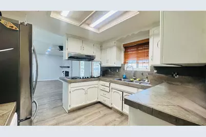 2504 Brandeis Way, Modesto, CA 95358 - Photo 5