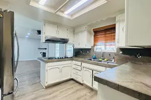 2504 Brandeis Way, Modesto, CA 95358 - Photo 5