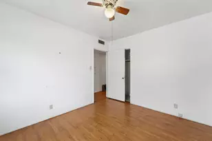 1127 W 19th St, Merced, CA 95340 - Photo 17