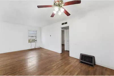 1127 W 19th Street, Merced, CA 95340 - Photo 9