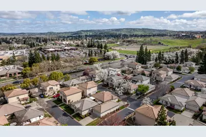 753 Rodmartin Court, Folsom, CA 95630 - Photo 23