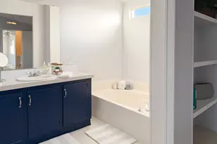 E Yosemite, Manteca, CA 95336 - Photo 19