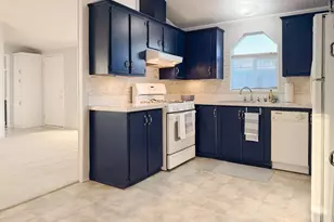 E Yosemite, Manteca, CA 95336 - Photo 9