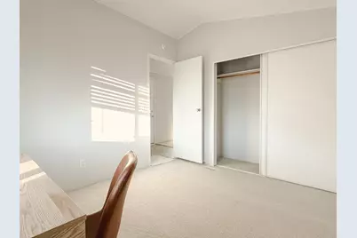 E Yosemite #8, Manteca, CA 95336 - Photo 21