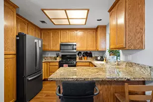 7013 Tiant Way, Elk Grove, CA 95758 - Photo 7