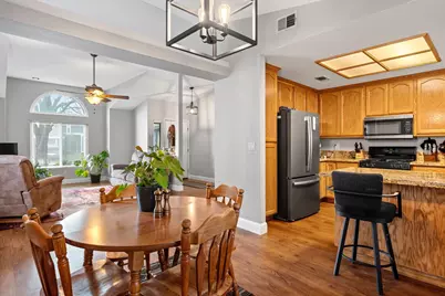 7013 Tiant Way, Elk Grove, CA 95758 - Photo 5