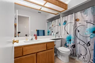 7013 Tiant Way, Elk Grove, CA 95758 - Photo 13