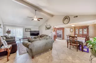 25540 Lynn Pl, Madera, CA 93638 - Photo 13