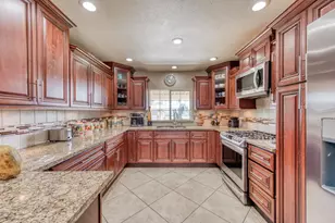 25540 Lynn Pl, Madera, CA 93638 - Photo 7