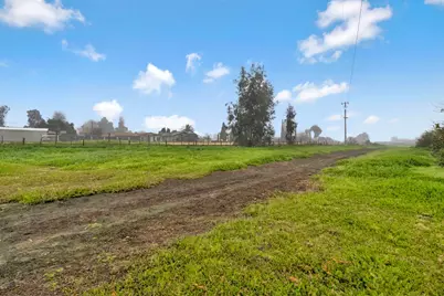 25540 Lynn Place #B, Madera, CA 93638 - Photo 37