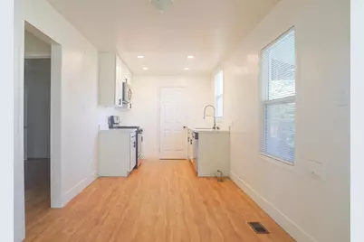 5650 Velma Way, Sacramento, CA 95824 - Photo 7