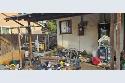 832 W 9th Street, Merced, CA 95341 - Photo 17