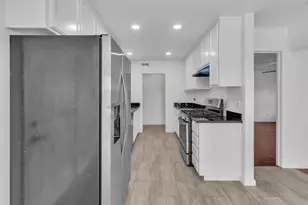 7467 Center Pkwy, Sacramento, CA 95823 - Photo 21