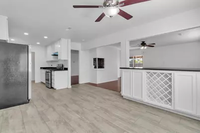 7467 Center Parkway, Sacramento, CA 95823 - Photo 23