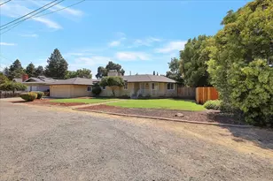 988 Carolina Ave, Yuba City, CA 95991 - Photo 5