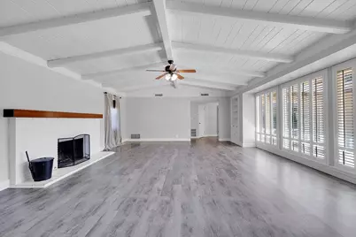 988 Carolina Avenue, Yuba City, CA 95991 - Photo 13