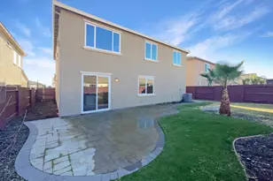 8416 Tapies Way, Elk Grove, CA 95624 - Photo 5