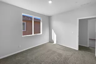 8416 Tapies Way, Elk Grove, CA 95624 - Photo 21