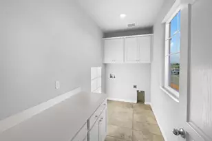 8416 Tapies Way, Elk Grove, CA 95624 - Photo 25