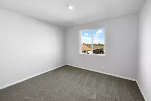 8416 Tapies Way, Elk Grove, CA 95624 - Photo 11