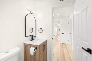 4521 Greenholme Dr, Sacramento, CA 95842 - Photo 13