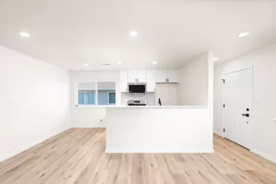 4521 Greenholme Drive #4, Sacramento, CA 95842 - Photo 5