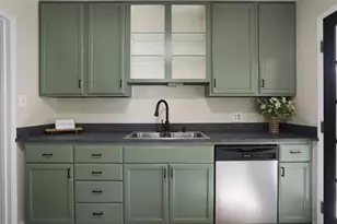 32 S Corinth Ave, Lodi, CA 95242 - Photo 19