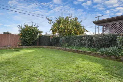 32 S Corinth Avenue, Lodi, CA 95242 - Photo 43