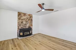 10233 Countryside Way, Sacramento, CA 95827 - Photo 7