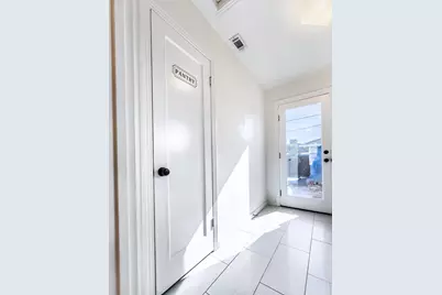 6006 Tahoe Way, Sacramento, CA 95817 - Photo 19