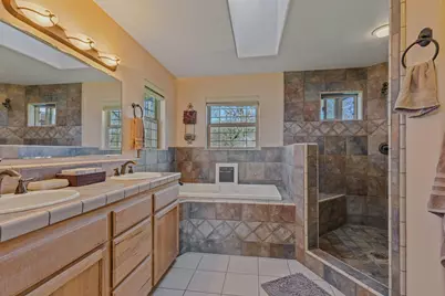 11730 Creek View Drive, Grass Valley, CA 95949 - Photo 21