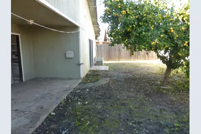 1927 Montauban Court, Stockton, CA 95210 - Photo 13