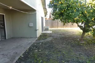 1927 Montauban Ct, Stockton, CA 95210 - Photo 13